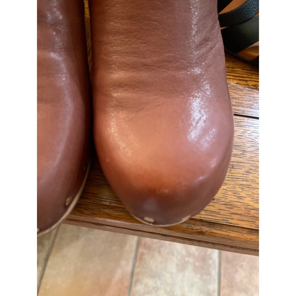 Paige Robbie Studded Clog in the whisky brown leather. Size 9 - Picture 9 of 9